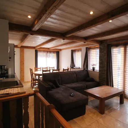 Confortable 12 Pers Avec Balcons, Parking, Proche Village Et Pistes - Fr-1-411-851 Apartment